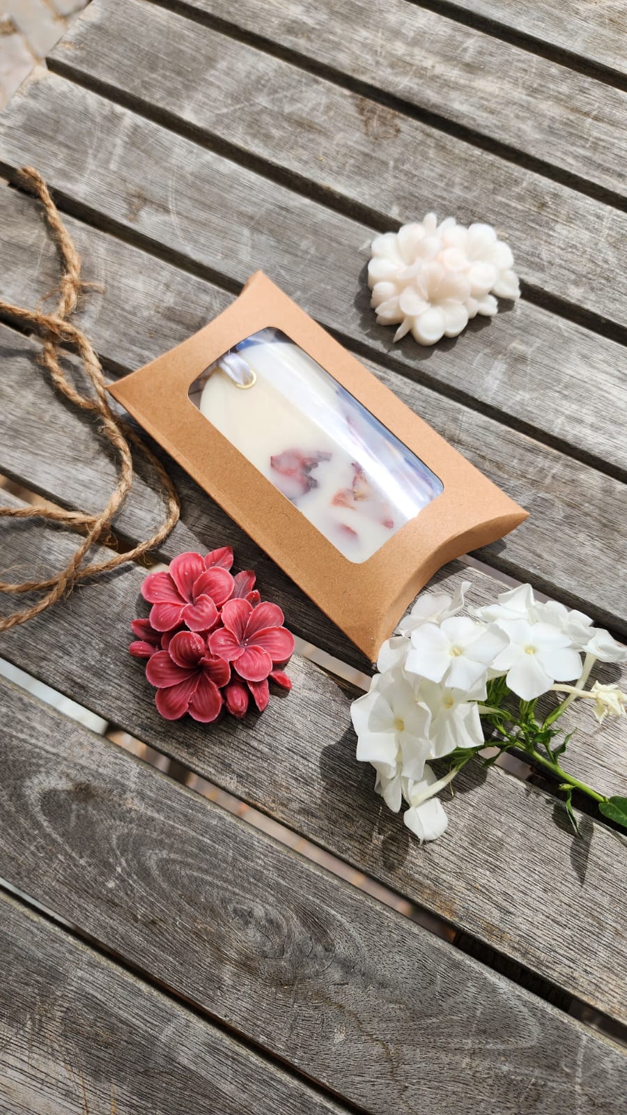Bouquet rose wax sachet