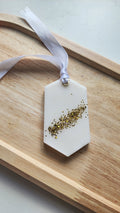 Golden Oud | Wardrobe refreshener