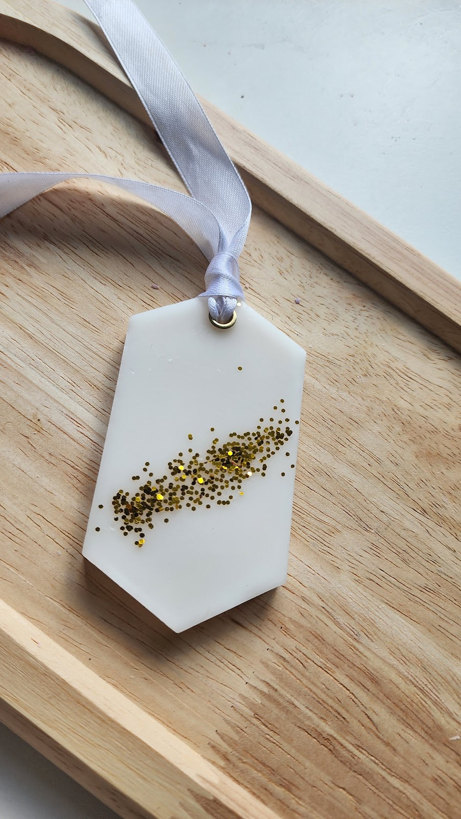 Golden Oud | Wardrobe refreshener