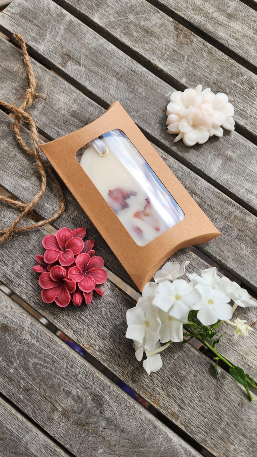 Bouquet rose wax sachet